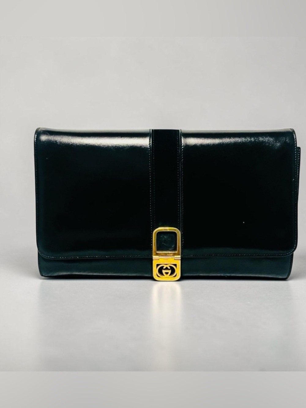 Gucci Vintage Interlocking GG Black Clutch/Crossbody Bag - Picture 15 of 15